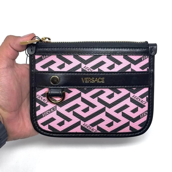 ▪️🎆 VËRS4CE ZIPPER WALLET 🎆▪️ - Picture 2 of 9